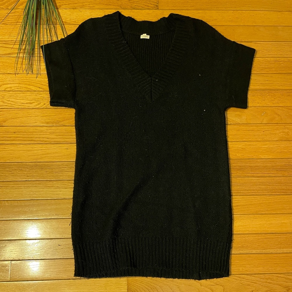 Black J. Crew short sleeve sweater size medium